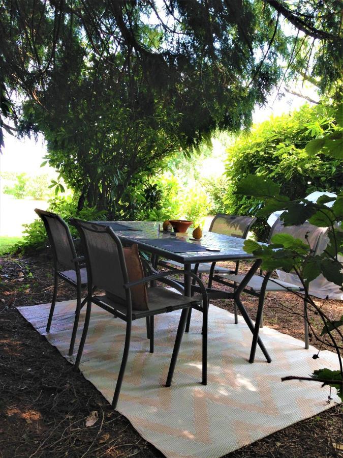 Chambre D'Hote - Ilse'S Garden Chair La Porcherie Екстериор снимка
